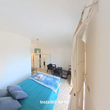 Attico Di Zoe